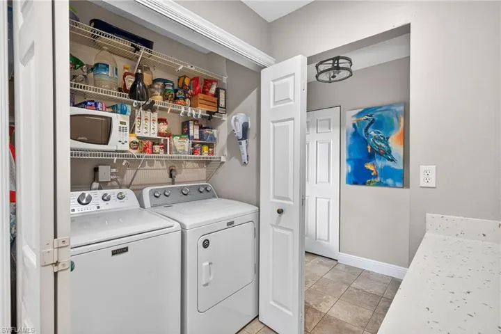 4257 Island Cir 3, Fort Myers, Florida 33919