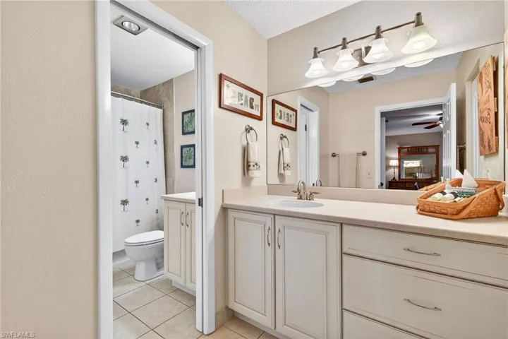 4257 Island Cir 3, Fort Myers, Florida 33919