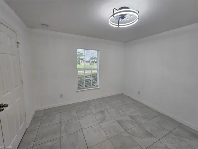 2523 Ne 6th Pl, Cape Coral, Florida 33909