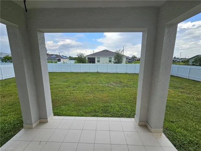2523 Ne 6th Pl, Cape Coral, Florida 33909