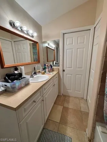 7177  Albany  RD, Fort Myers, FL 33967