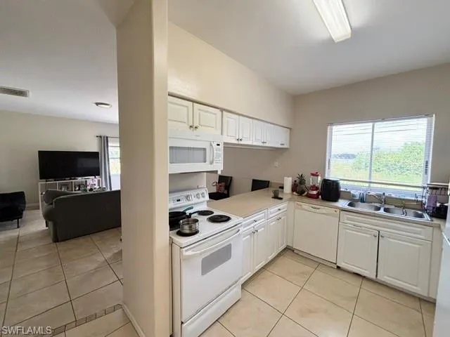 7177  Albany  RD, Fort Myers, FL 33967