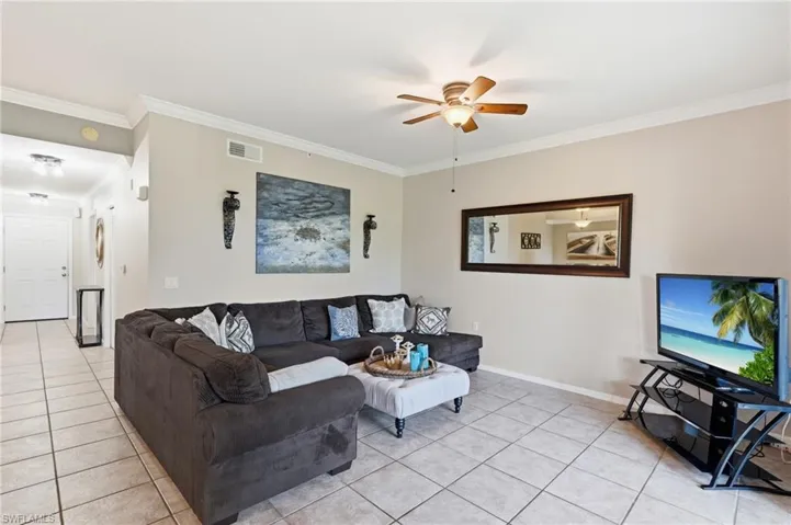 8251 Pathfinder Loop 633, Fort Myers, Florida 33919