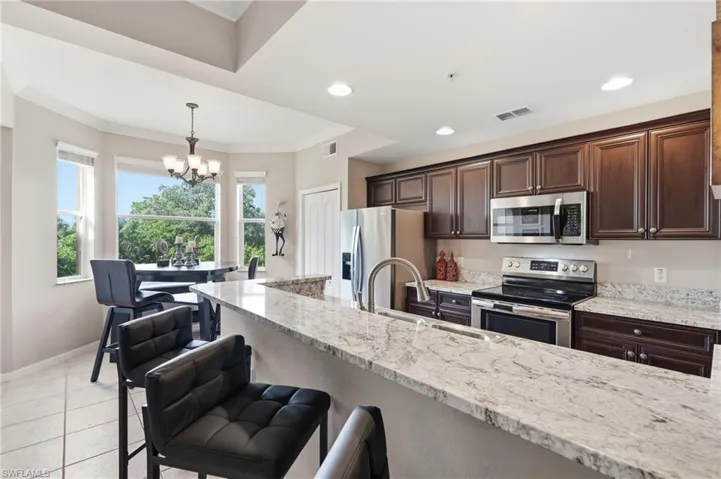 8251 Pathfinder Loop 633, Fort Myers, Florida 33919