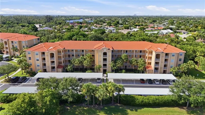 8251 Pathfinder Loop 633, Fort Myers, Florida 33919