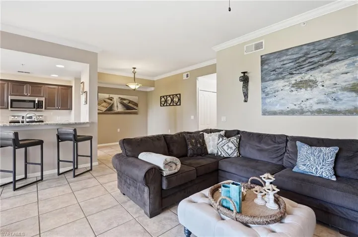 8251 Pathfinder Loop 633, Fort Myers, Florida 33919
