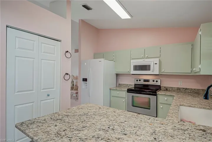 8389 Butternut Rd, Fort Myers, Florida 33967