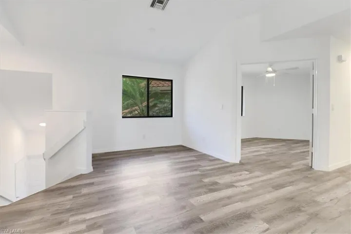 142 Bennington Dr # 8, Naples Fl 34104