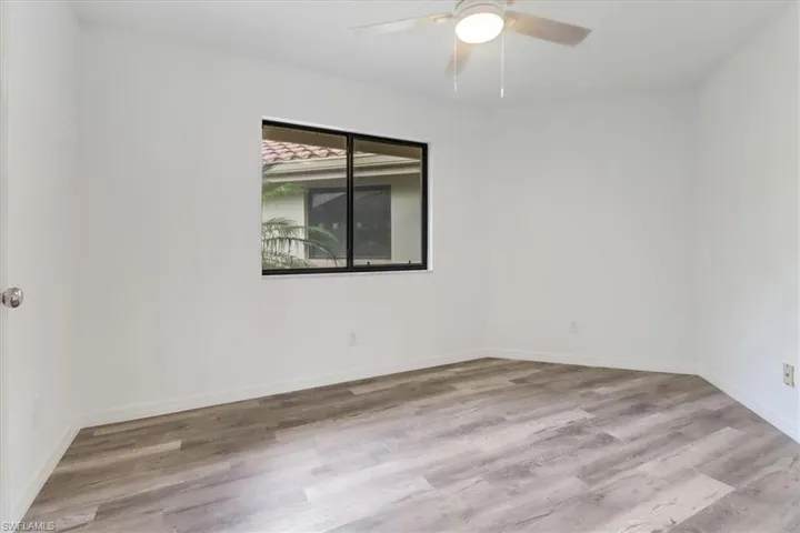 142 Bennington Dr # 8, Naples Fl 34104
