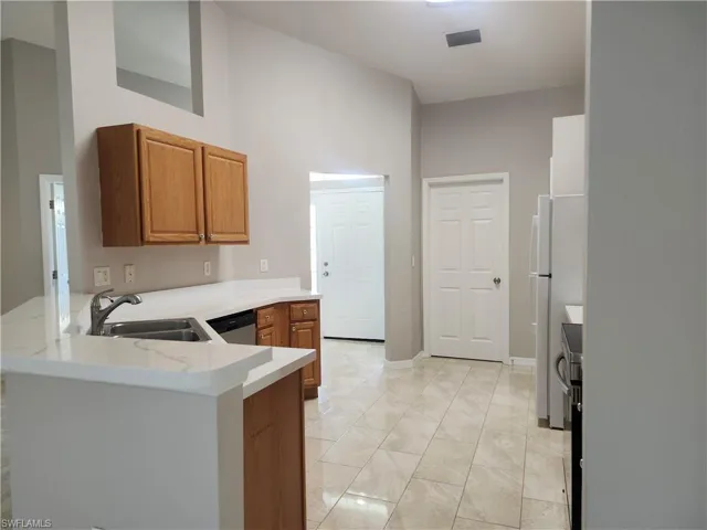 1713 Sw 13th St, Cape Coral, Florida 33991