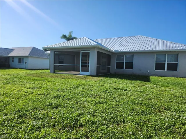 1713 Sw 13th St, Cape Coral, Florida 33991