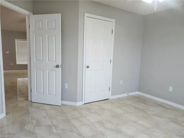 1713 Sw 13th St, Cape Coral, Florida 33991