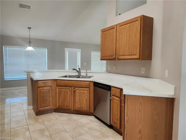 1713 Sw 13th St, Cape Coral, Florida 33991