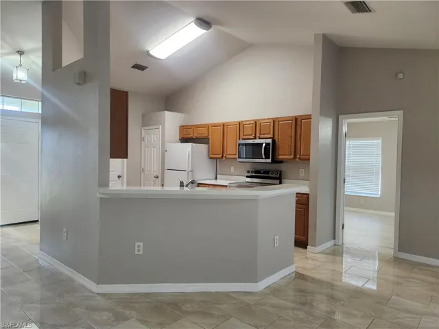 1713 Sw 13th St, Cape Coral, Florida 33991