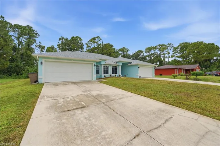 4613 29th St Sw, Lehigh Acres, Florida 33973