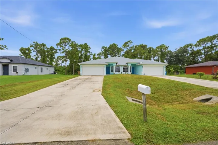 4613 29th St Sw, Lehigh Acres, Florida 33973
