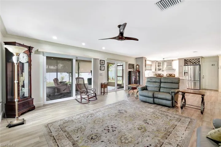 27593  Baretta  DR, Bonita Springs, FL 34135