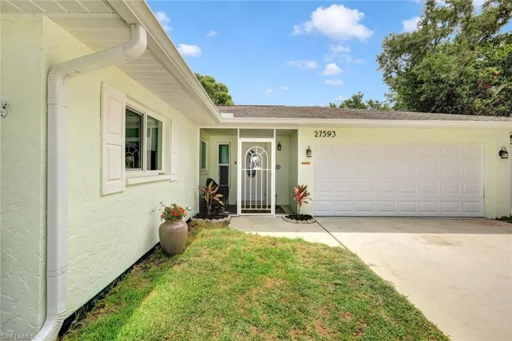 27593  Baretta  DR, Bonita Springs, FL 34135