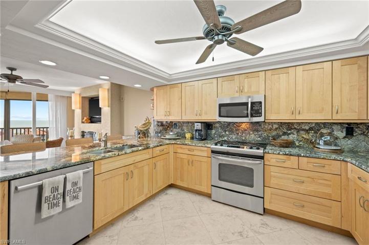 Tray ceiling lighting, Nice and bright!