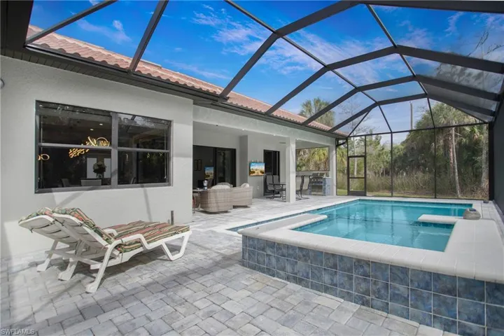 610  25th NW AVE, Naples, FL 34120