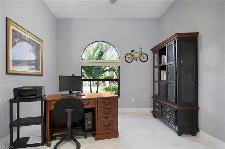 610  25th NW AVE, Naples, FL 34120