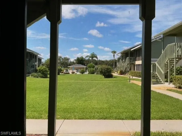 5501 Rattlesnake Hamm Rd 108, Naples, Florida 34113