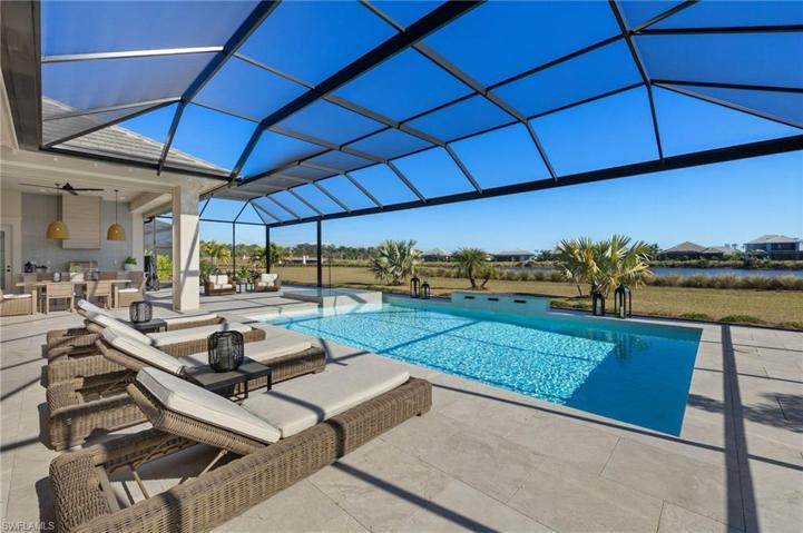 Panoramic Screening perfectly frames the pool and water views.