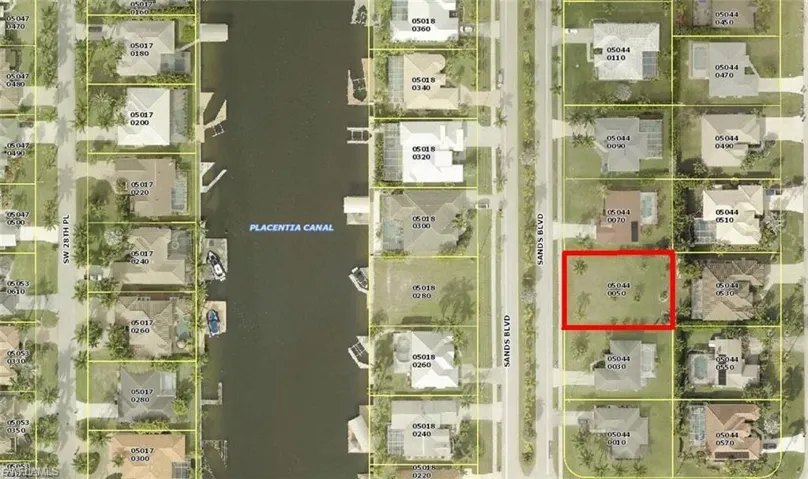 Map / location with property parcel outlined