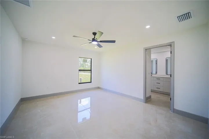 1407 E 15th St, Lehigh Acres, Florida 33972