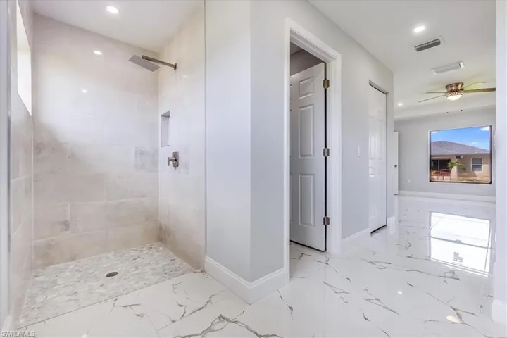 ensuite bath