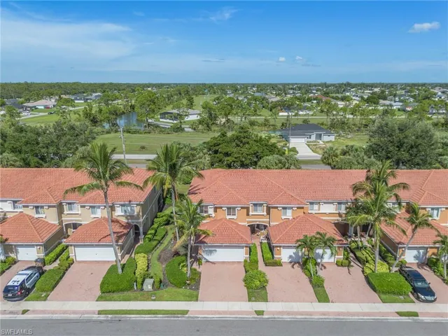 3331 Dandolo Cir, Cape Coral, Florida 33909