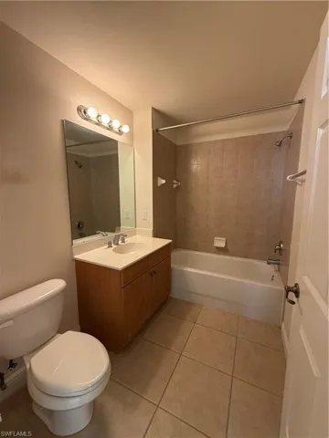 3973  Pomodoro  CIR, Cape Coral, FL 33909