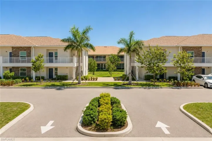 3313 Sw 8th Pl #205, Cape Coral, Florida 33914
