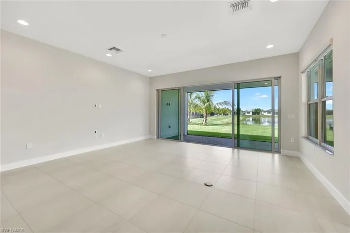 View of tiled Living room