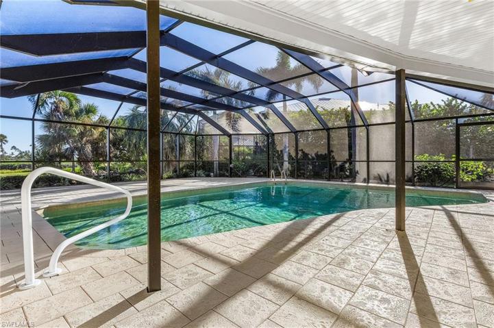 Pool / Patio
