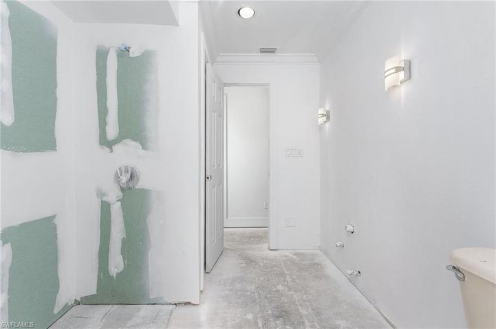 Guest / Pool Bathroom