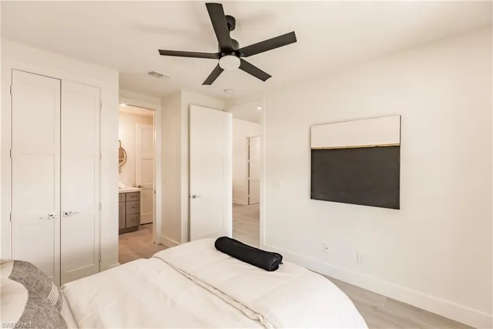 739 98th Ave N, Naples Fl 34108