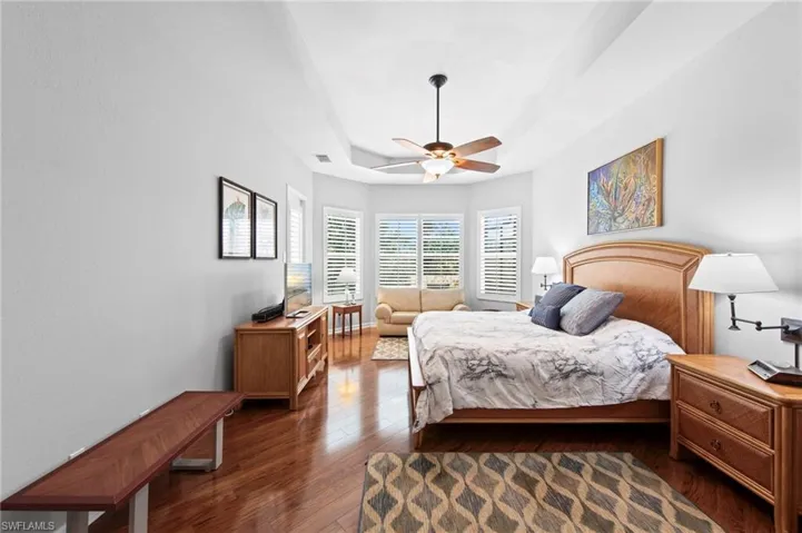 8215  Potomac  LN, Naples, FL 34104