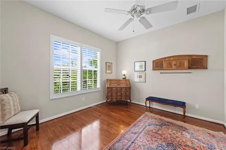 8215  Potomac  LN, Naples, FL 34104