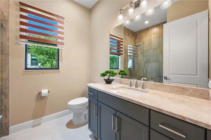 Guest Restroom
