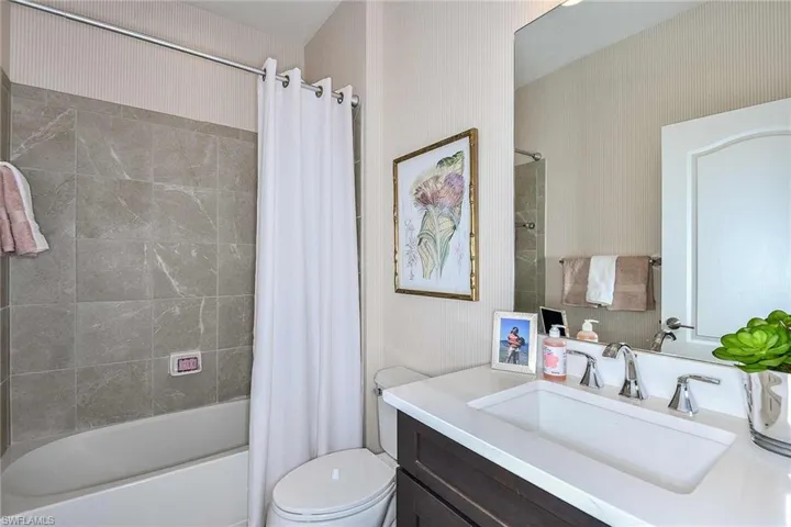 4637  Centaurus  CIR, Naples, FL 34120