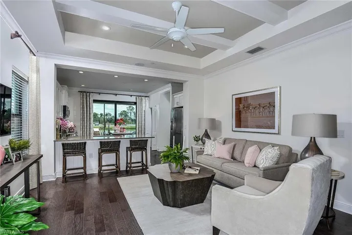 4637  Centaurus  CIR, Naples, FL 34120
