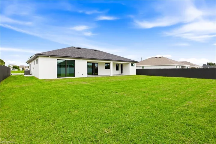 143 Nelson Rd N, Cape Coral, Florida 33993