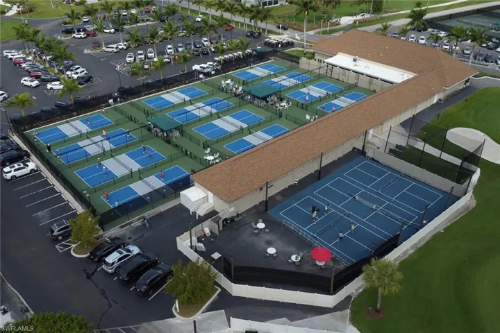 Pickleball Courts