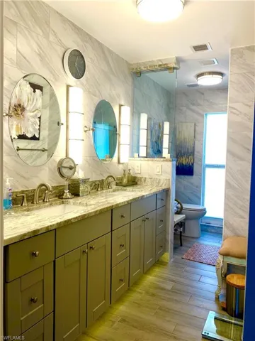 Double Vanity with walk-in shower