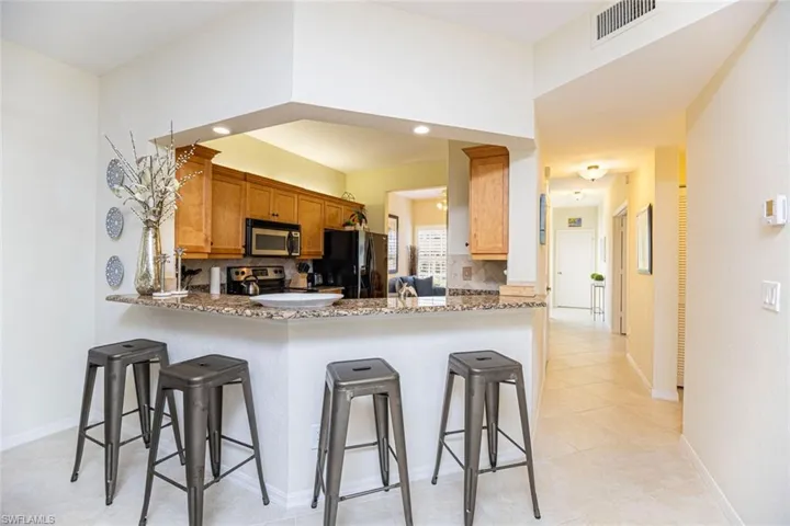 823  Tanbark  DR, Naples, FL 34108