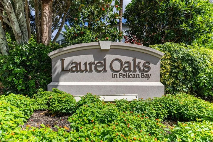 823  Tanbark  DR, Naples, FL 34108
