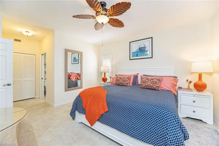 823  Tanbark  DR, Naples, FL 34108