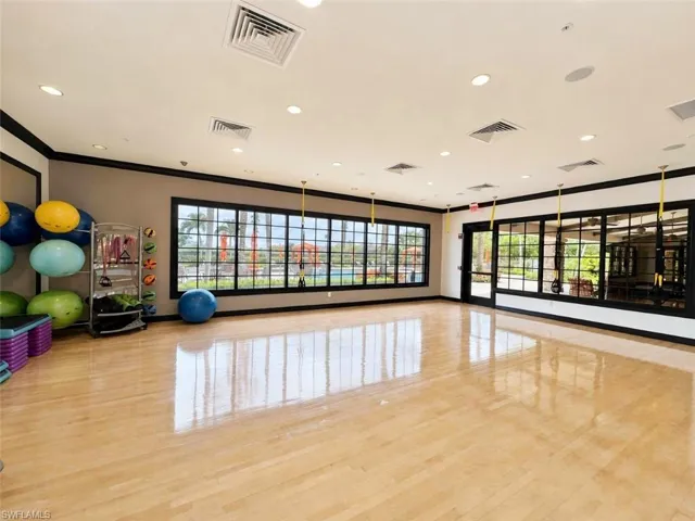 8174 Lucello Ter S, Naples, Florida 34114