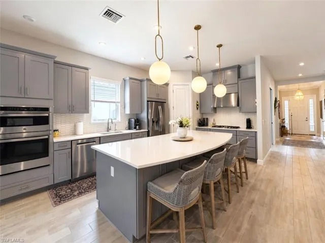8174 Lucello Ter S, Naples, Florida 34114